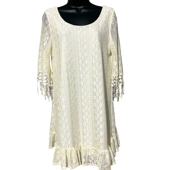 Christian Caliendo Tops - Christian Caliendo Ivory Tunic Size Small